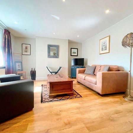 Cheltenham Central Apartment, Parking, Close Bars & Restaurants Eksteriør bilde