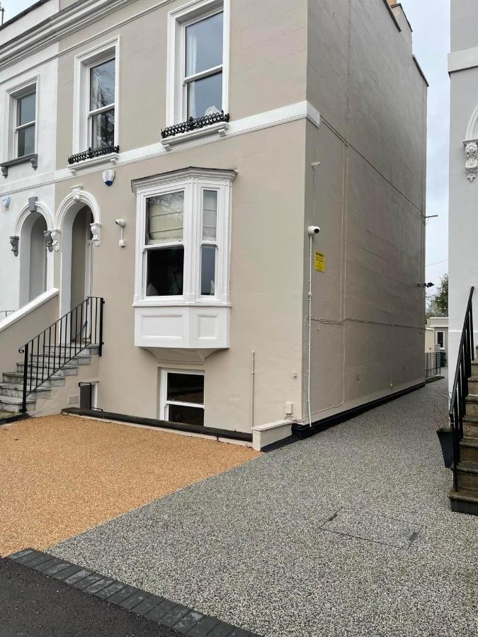 Cheltenham Central Apartment, Parking, Close Bars & Restaurants Eksteriør bilde